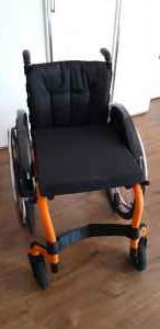 Foto Elektrischer Rollstuhl