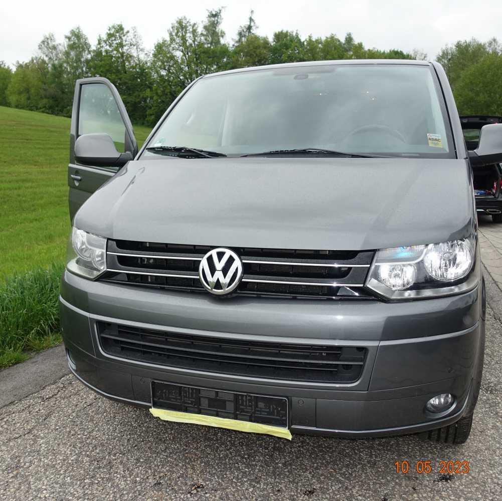 behindertengerechtes-auto-gebraucht VW Multivan T5 lg. mit Rollstuhlhebeanlage