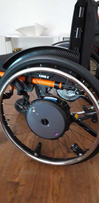 Foto Elektrischer Rollstuhl