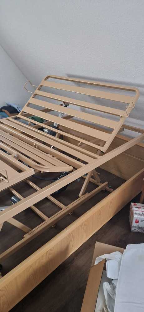 Foto Pflegebett
