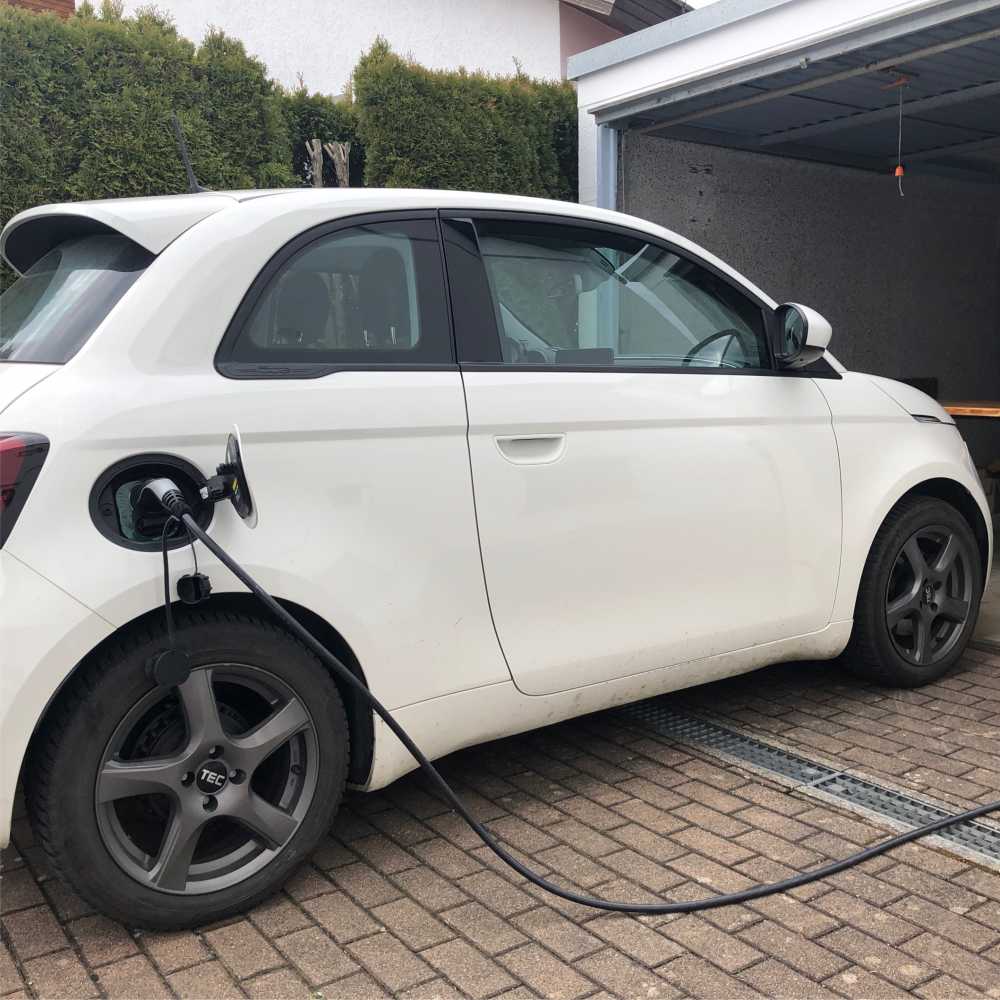 behindertengerechtes-auto-gebraucht FIAT 500 E ICON