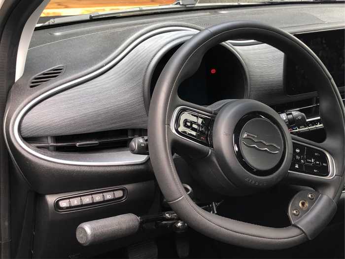 Foto FIAT 500 E ICON