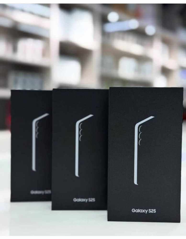 Foto iPhone 16, iPhone 16 Pro, iPhone 16 Pro Max, PS5