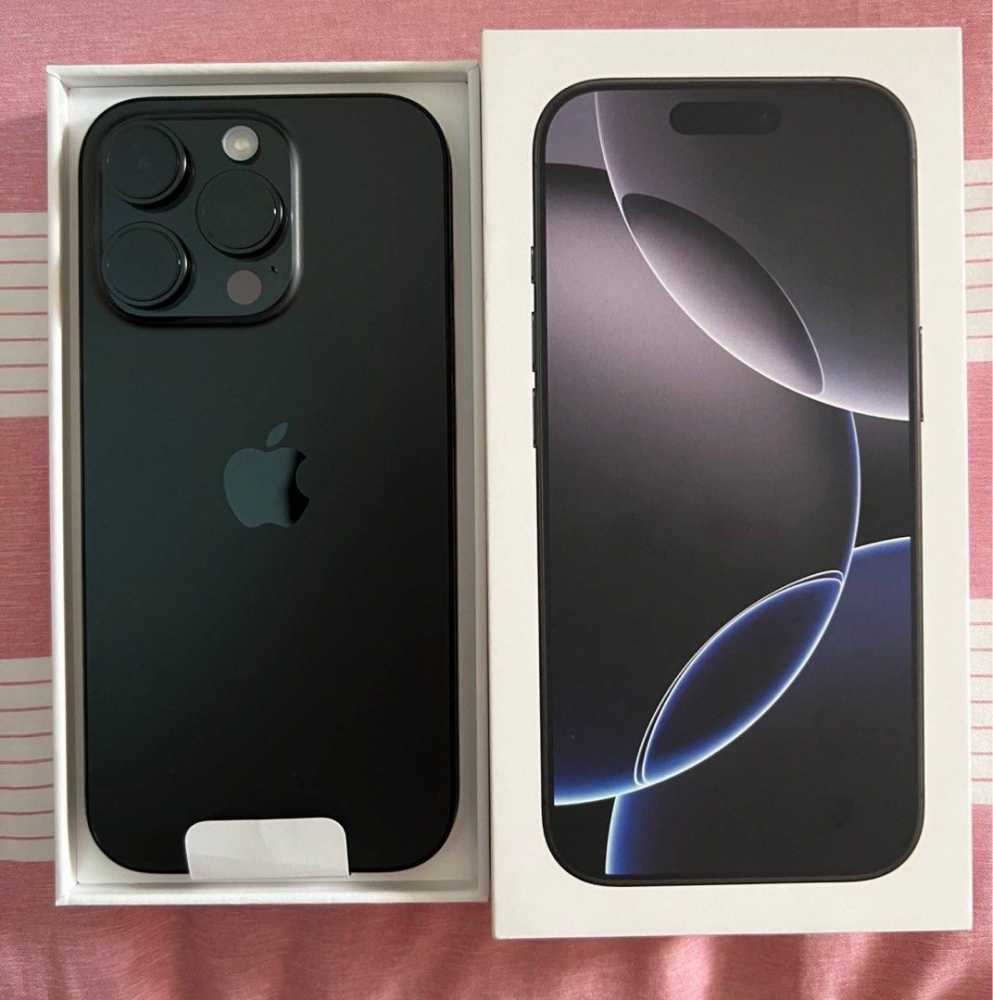 Foto Apple iPhone 16 Pro Max, iPhone 16 Pro, iPhone 16,