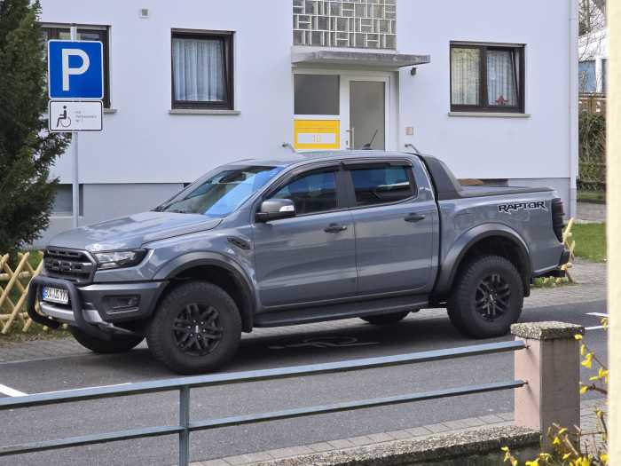 behindertengerechtes-auto-gebraucht Ford Ranger Raptor