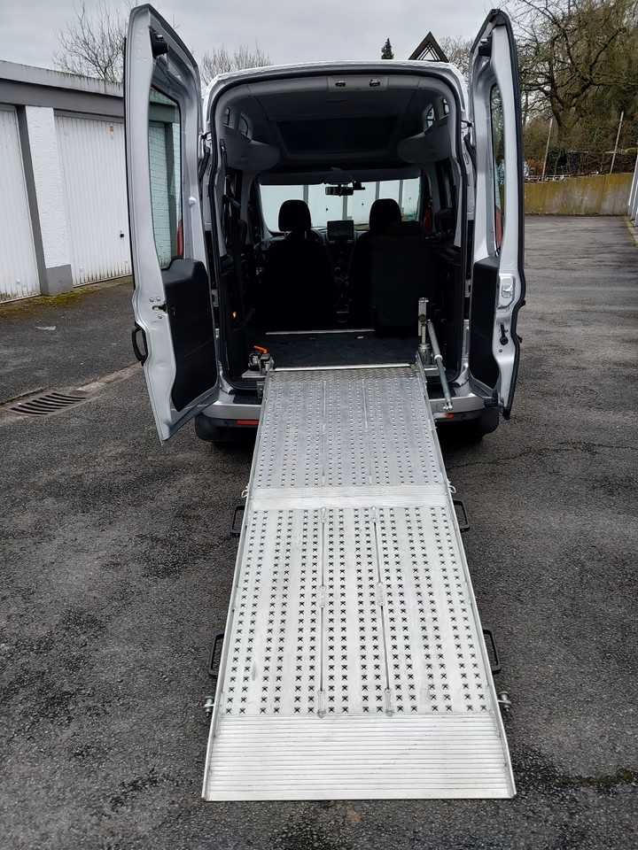 behindertengerechtes-auto-gebraucht Fiat Doblo, Rollstuhltransportfahrzeug