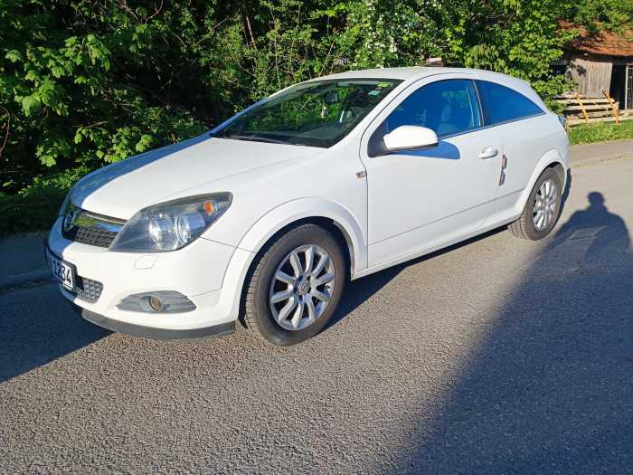 behindertengerechtes-auto-gebraucht Opel Astra GTC Automatik behinderten gerecht