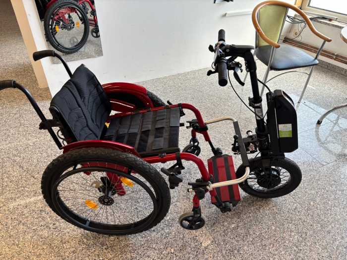 Foto Zuggerät Sunrise Medical Emovatec F55 14”
