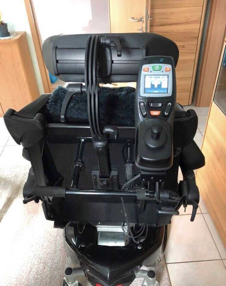 Foto Elektrorollstuhl