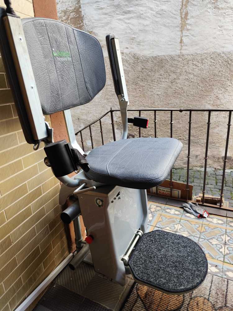 Foto Lift für Außentreppe