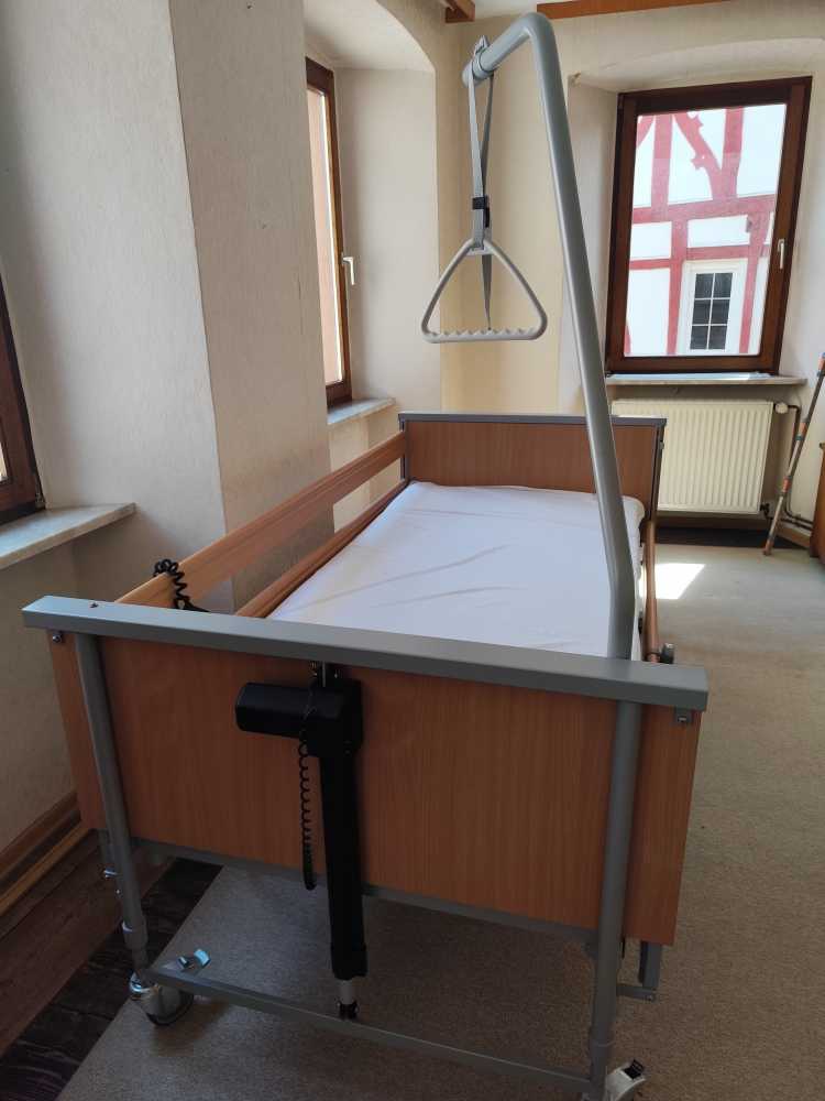 Foto Pflegebett
