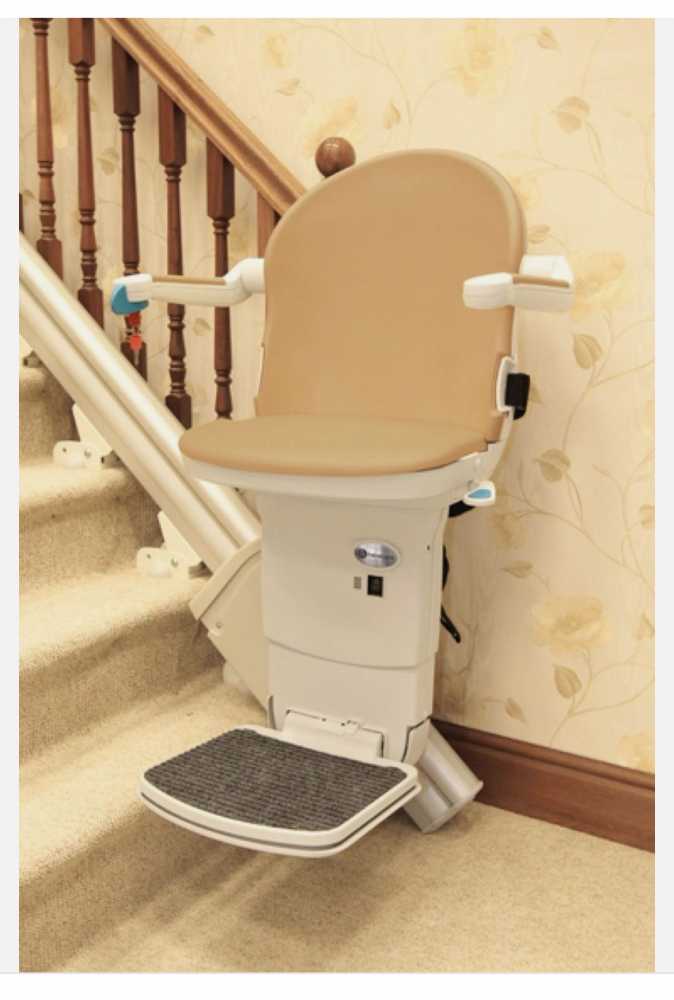 Foto Handicare 1000 – Treppenlift für schmale Treppen (