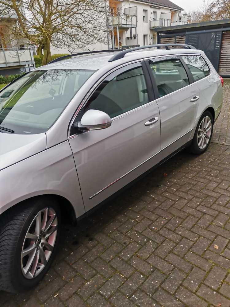 Foto VW Passat Kombi 1,6 fsi Selbstfahrer mit Rollstuhl