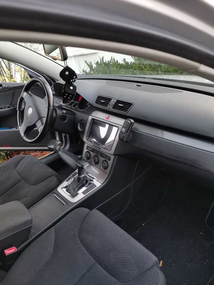 behindertengerechtes-auto-gebraucht VW Passat Kombi 1,6 fsi Selbstfahrer mit Rollstuhl