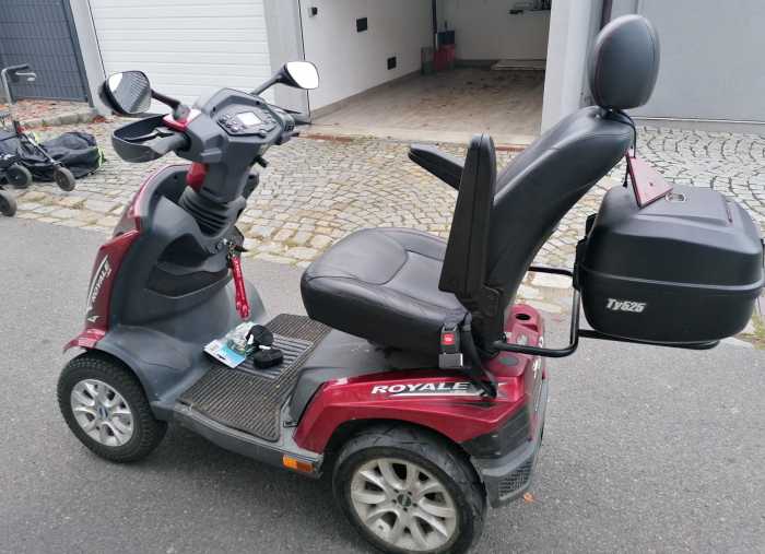 Foto Elecktro 'Scooter Royal PL1300 defekt