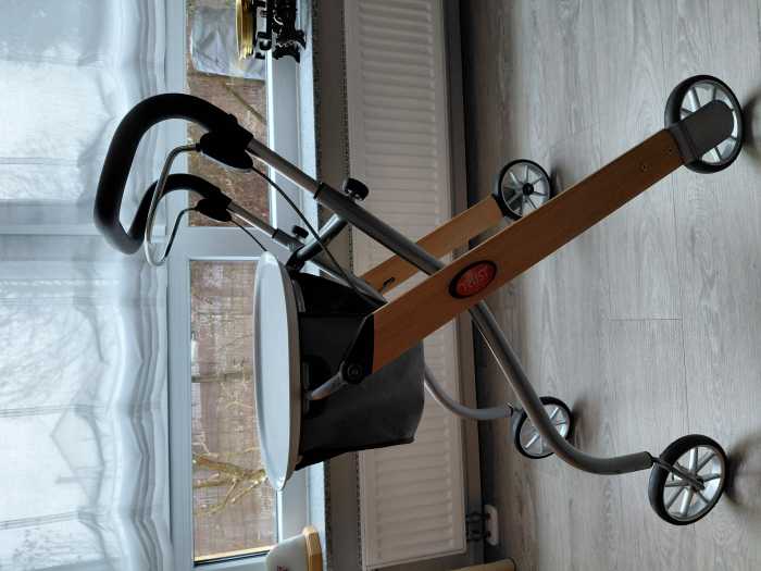 Foto Wohnraumrollator Firma Trust Care