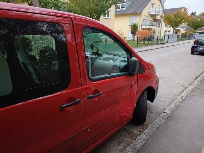 behindertengerechtes-auto-gebraucht Unfallfahrzeug zum verwerten