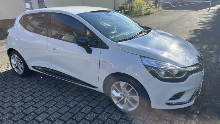 Foto Clio umgebaut auf Handgas mit Ladeboy