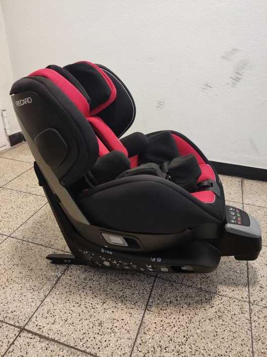 Foto HERO ZERO 1 Reha-Autokindersitze von Hernik GmbH