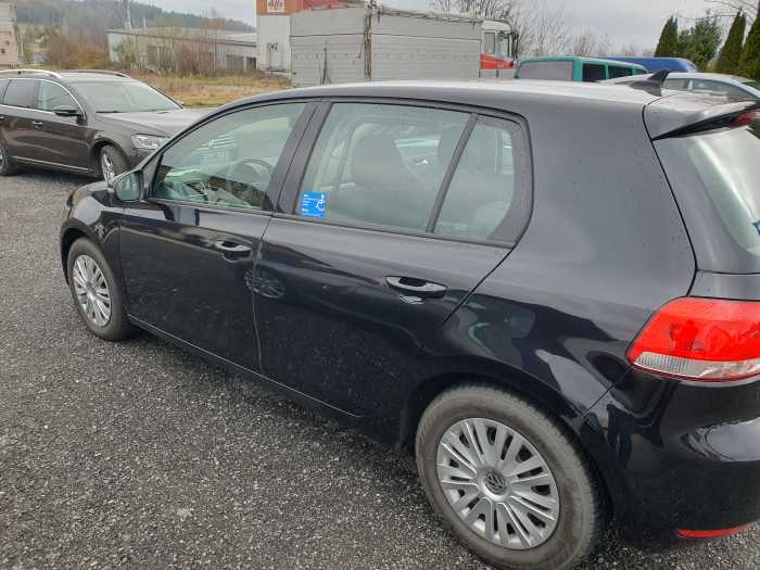 behindertengerechtes-auto-gebraucht VW Golf Selbstfahrer