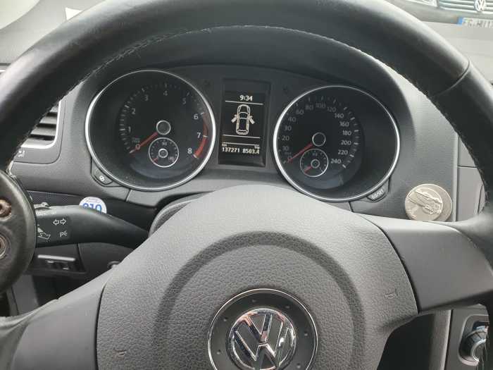 Foto VW Golf Selbstfahrer