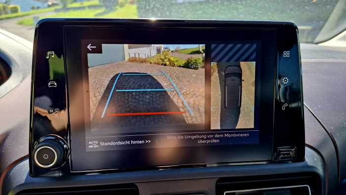 Foto Peugeot Rollstuhl Lift Vollausstattung