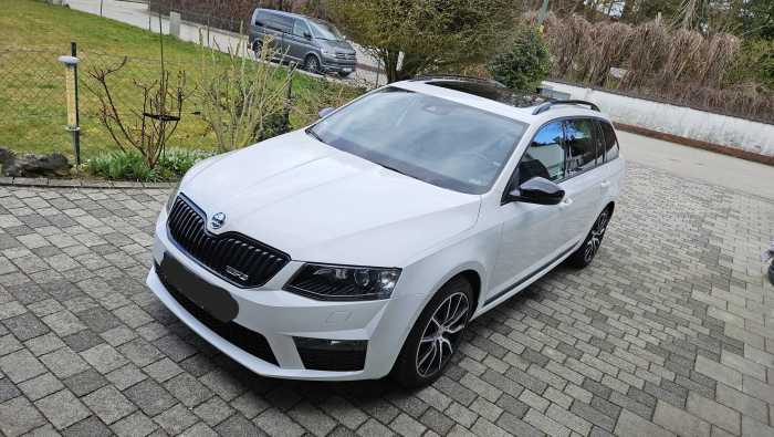 behindertengerechtes-auto-gebraucht Skoda Octavia Combi RS mit Veigel Handbedienung