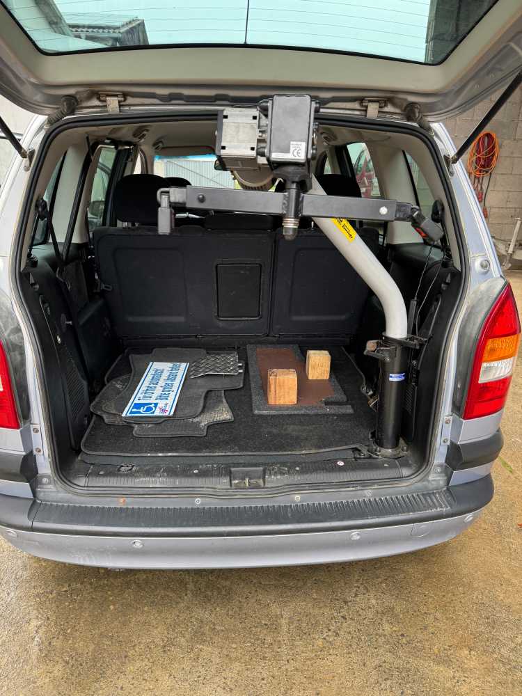 Foto Opel Zafira - Behindertengerechtes Fahrzeug