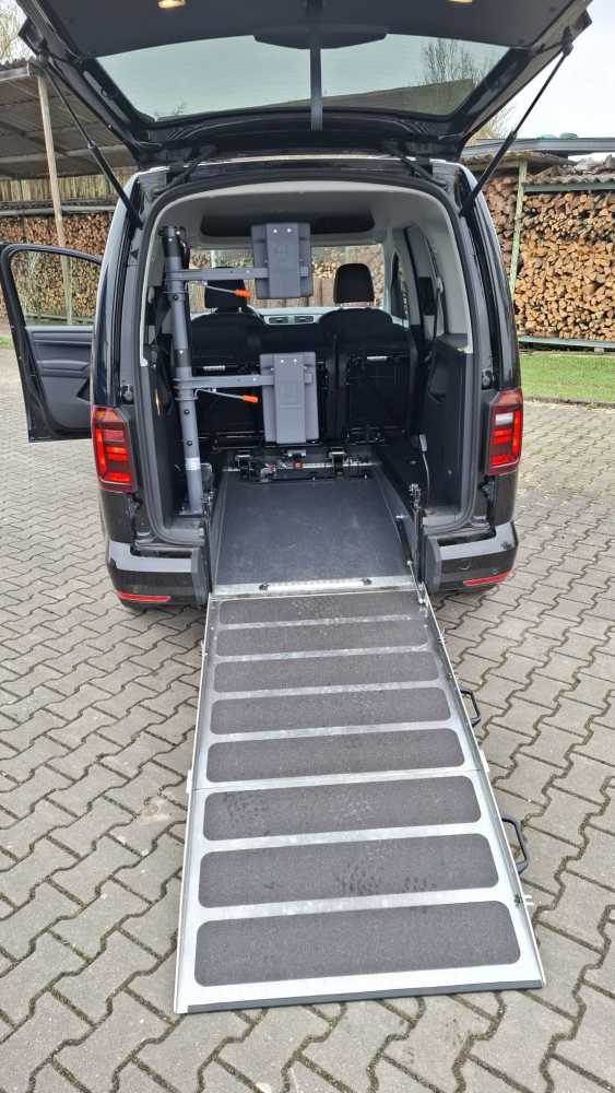 Foto Rollstuhlgerechtes Fahrzeug