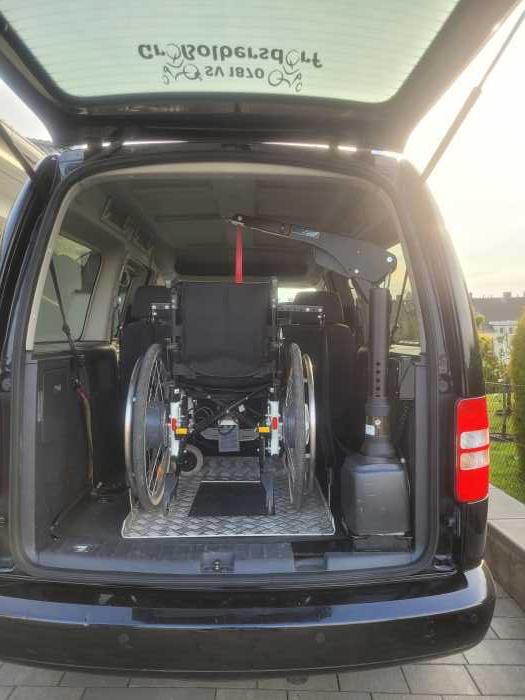 Foto VW Caddy Maxi Rollstuhlkran 7 Sitzer Standheizung