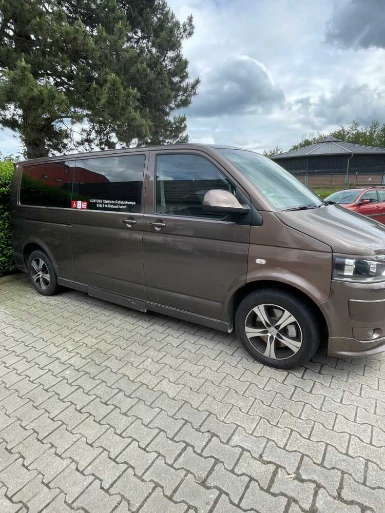 Foto VW T5 Behinderten gerecht Selbstfahrer