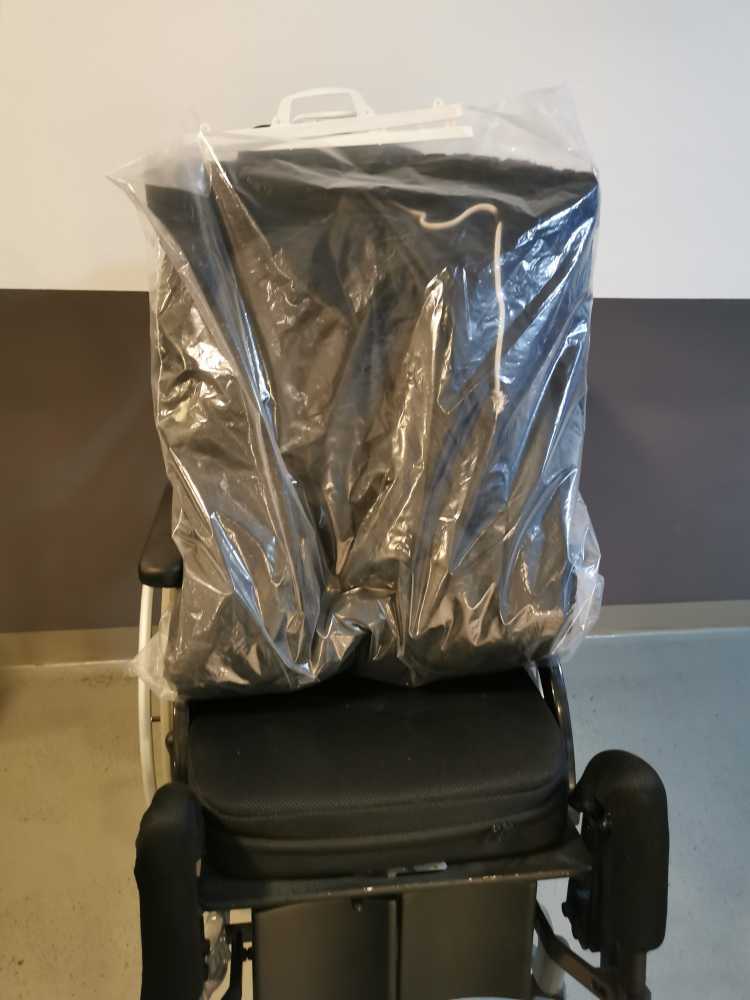 Foto Rollstuhl-Poncho  Sitzsack