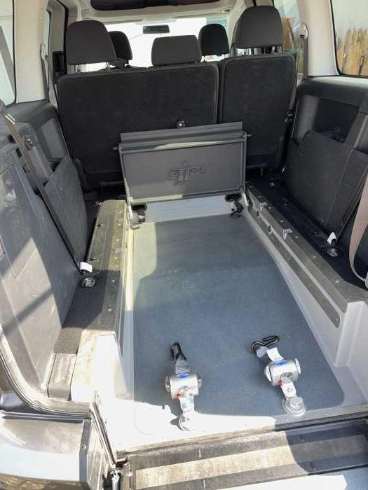 Foto VW Caddy Maxi mit API Flex Rampe