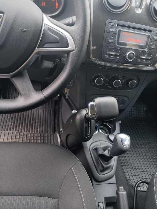 Foto Auto für Rollstuhlfahrer