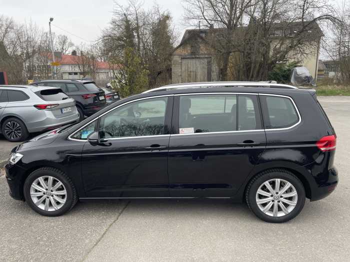 behindertengerechtes-auto-gebraucht VW Touran rollstuhlgerecht, Handgas, Handbremse