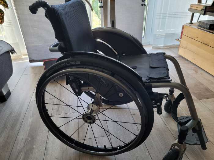 Foto Sopur Rollstuhl Argon Ti Spezial
