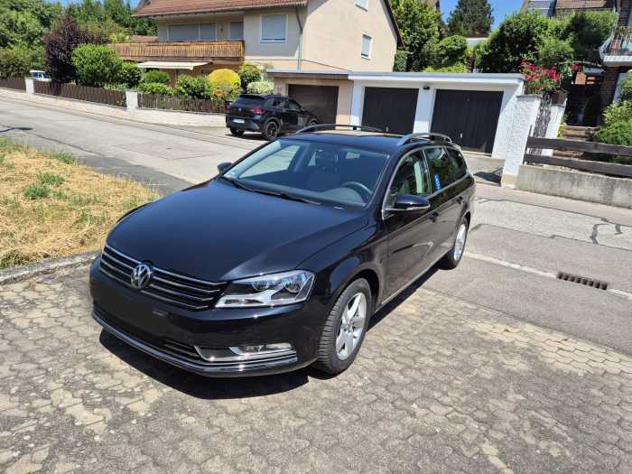 behindertengerechtes-auto-gebraucht VW Passat mit Handgasumbau, sehr gepflegt