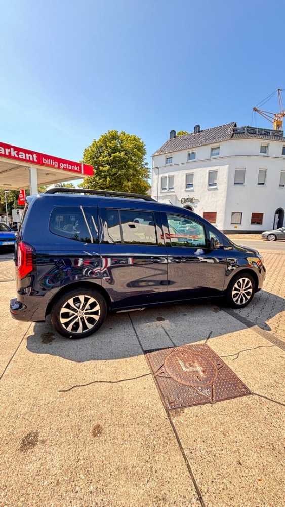 Foto Renault Kangoo mit Rollstuhlumbau – gepflegt und s
