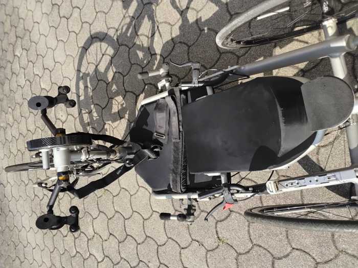 Foto Schmicking Handbike für Tetras mit E-Antrieb