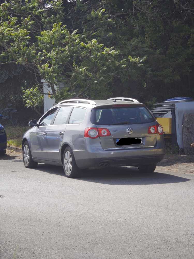 Foto VW Passat Variant mit Rollstuhleinzug