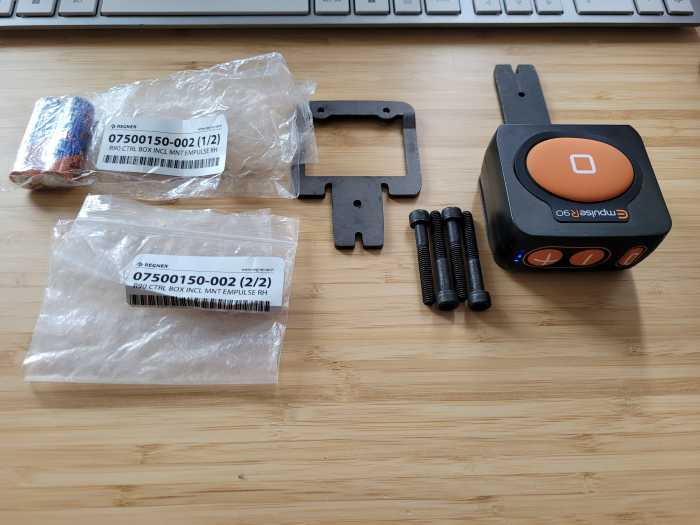 Foto Rollstuhl- Schiebehilfe Empulse R90 Controlbox