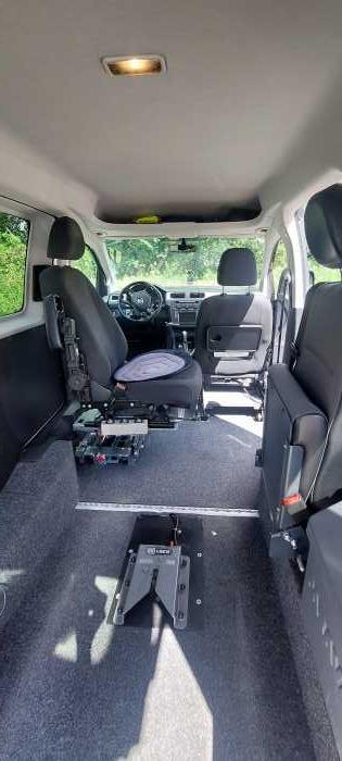 Foto Rollstuhlgerecht umgebauter VW Maxi Caddy