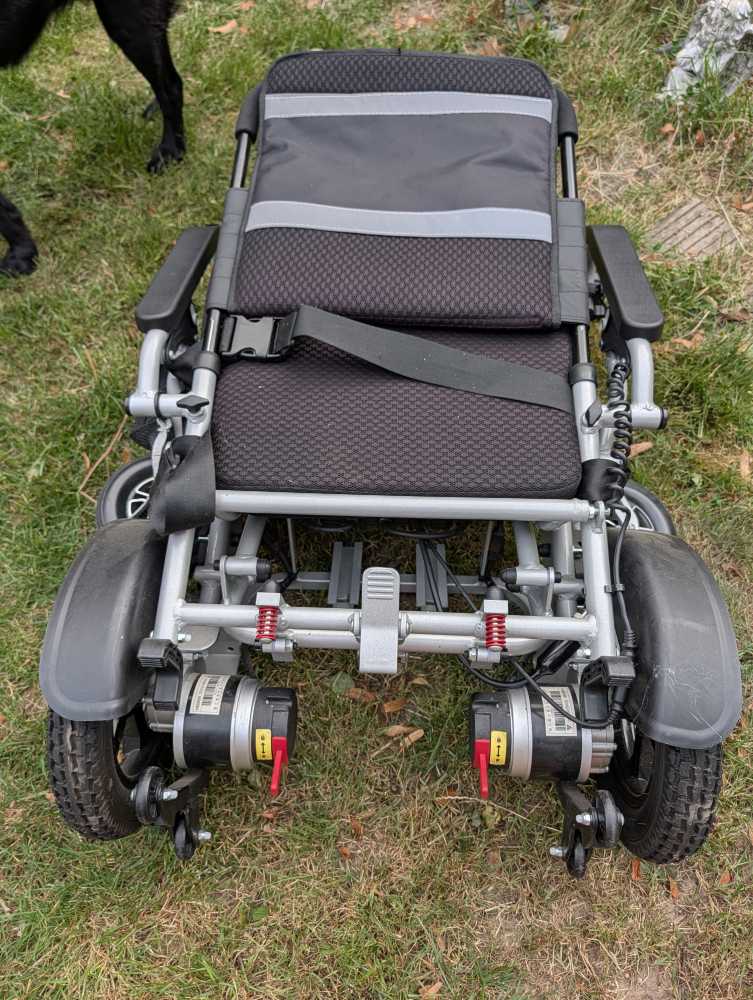 Foto Elektrischer Rollstuhl