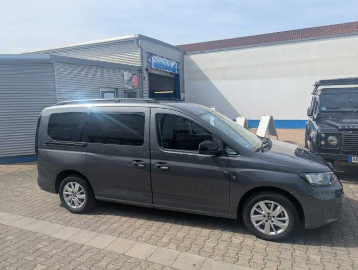 behindertengerechtes-auto-gebraucht Caddy Maxi 1.5 TSI DSG XL-Rollstuhlumbau Taxirampe