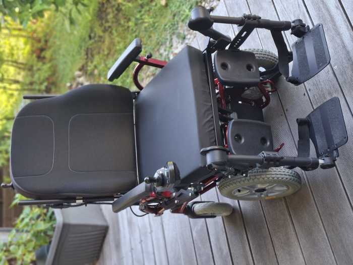 Foto Verkaufe Elektrorollstuhl Navix von Vermeiren