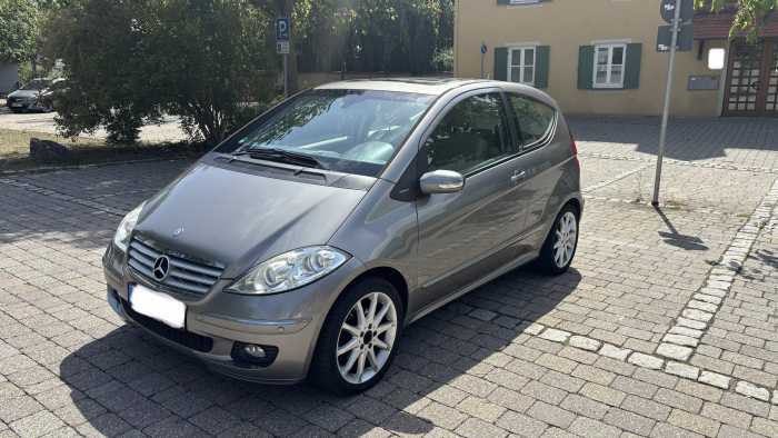 behindertengerechtes-auto-gebraucht Mercedes A200 Elegance TÜV neu