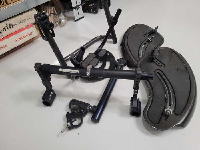 Foto Rollstuhl Sopur Argon div. Orginale Ersatzteile