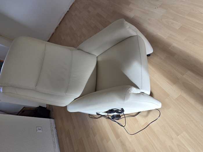 Foto Elektrischer TV Sessel Höffner  DEAN