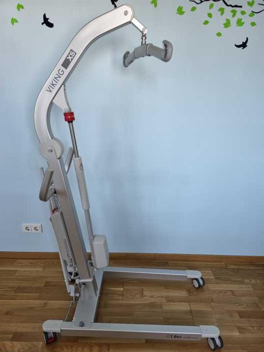 Foto Patientenlifter der schmalste und leichteste auf d