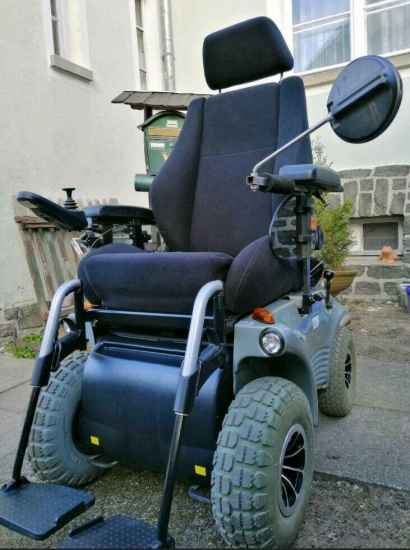 Foto Rollstuhl MEYRA Optimus Type 2.322